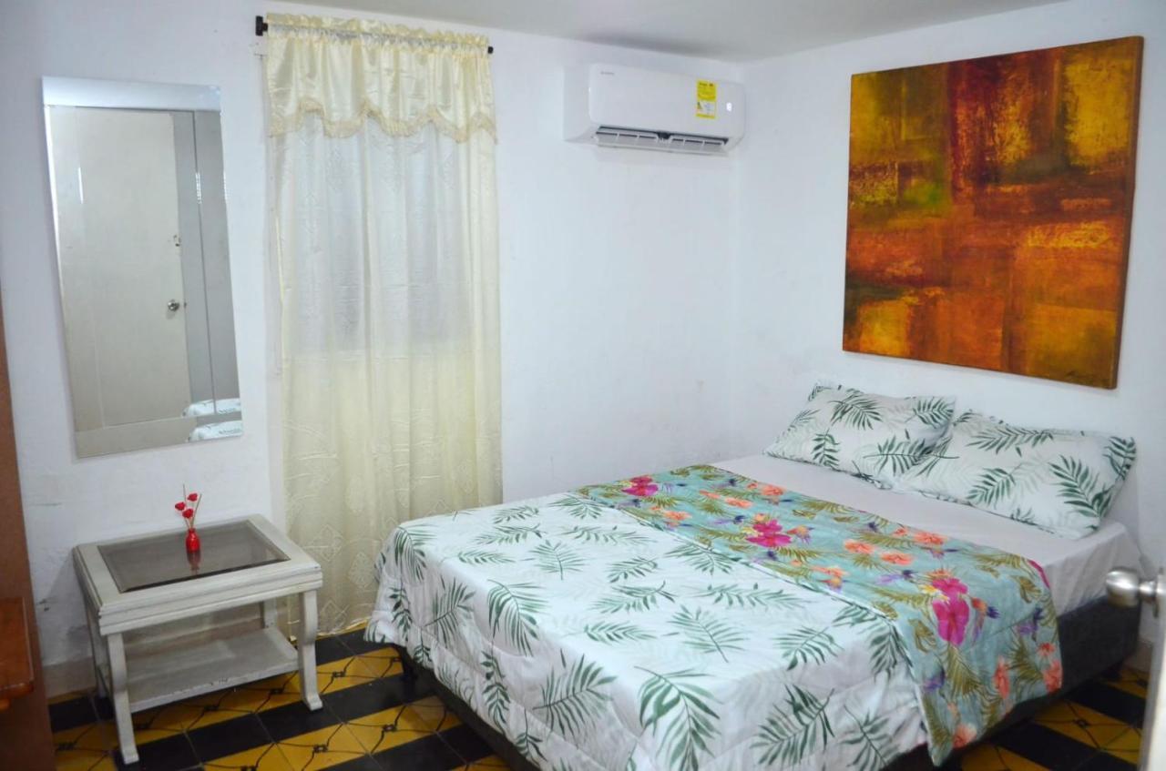 Casa Hostal Kristalu Cartagena ภายนอก รูปภาพ