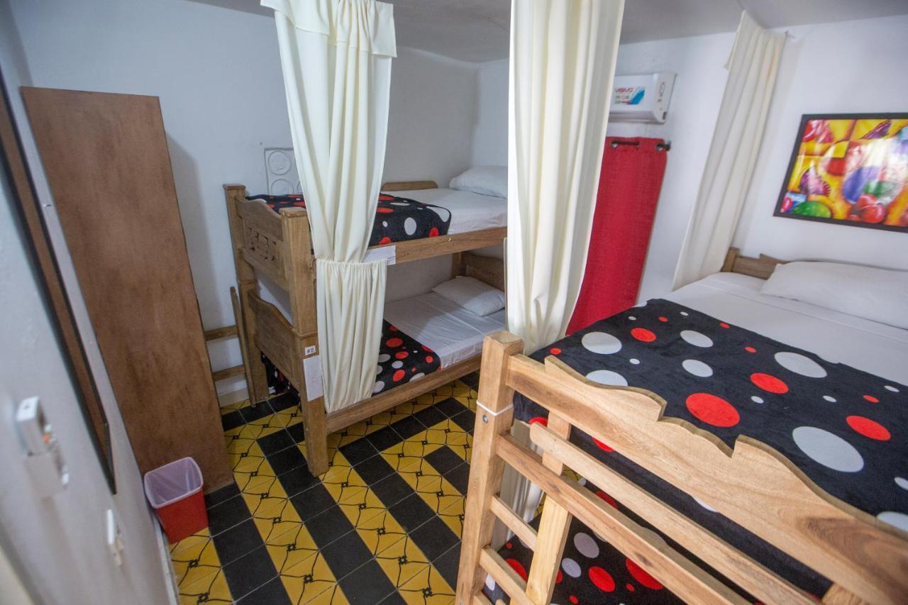 Casa Hostal Kristalu Cartagena ภายนอก รูปภาพ